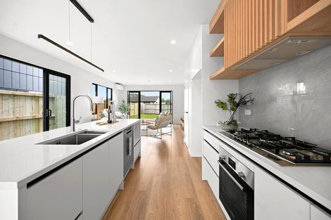 Photo of property in 72 Overton Street, Rototuna North, 3210