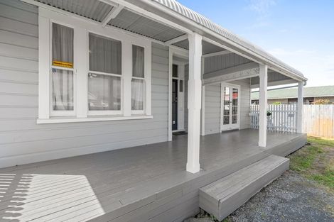 Photo of property in 61 Wesley Street, South Dunedin, Dunedin, 9012