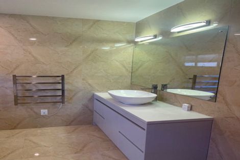 Photo of property in 94 Arran Road, Browns Bay, Auckland, 0630