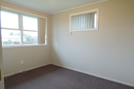 Photo of property in 12 Boundary Road, Clover Park, Auckland, 2019