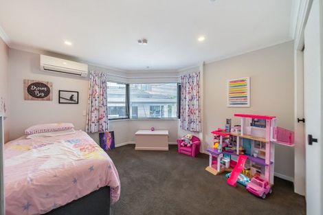 Photo of property in 24 Spyglass Lane, Whitby, Porirua, 5024