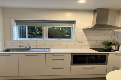 Photo of property in 906 Beach Road, Waiake, Auckland, 0630