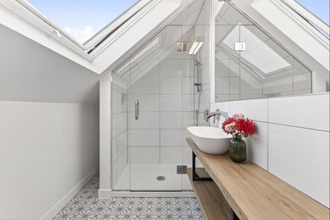 Photo of property in 19 Grandview Road, Lake Hawea, 9382