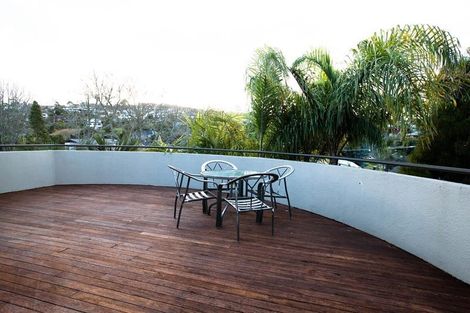 Photo of property in 62 Saddleback Rise, Murrays Bay, Auckland, 0630