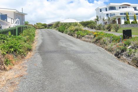 Photo of property in 57 Seaview Road, Cable Bay, 0420