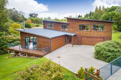 Photo of property in 38 Grammar Street, Kimbolton, 4777