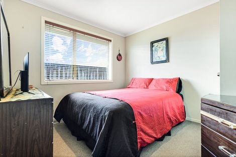 Photo of property in 17 Wembley Close, Nawton, Hamilton, 3200