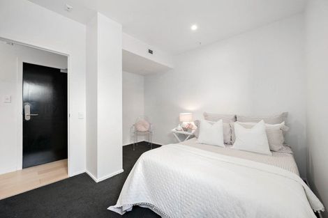 Photo of property in Quantum On Thorndon Quay, 4/163a Thorndon Quay, Pipitea, Wellington, 6011