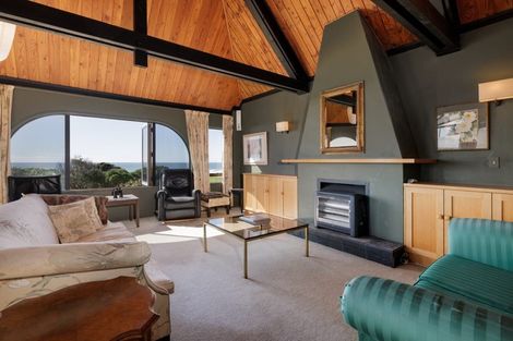 Photo of property in 207c Marine Parade, Mount Maunganui, 3116