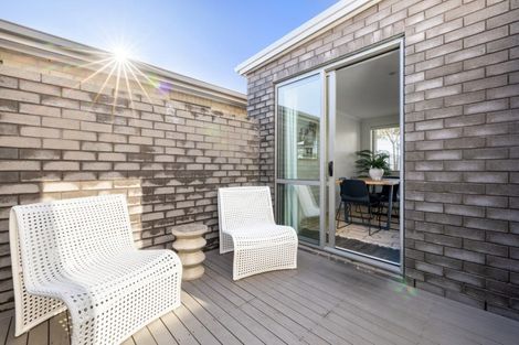 Photo of property in 16 Scoria Close, Pyes Pa, Tauranga, 3112