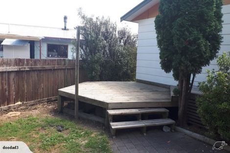 Photo of property in 21 Holt Place, Waipukurau, 4200