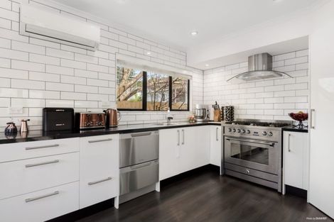 Photo of property in 60a Karaka Street, Takapuna, Auckland, 0622