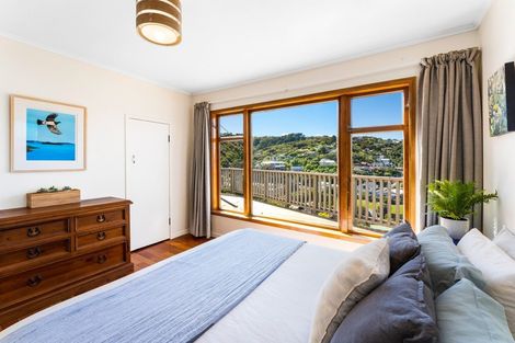 Photo of property in 6 Gordon Road, Plimmerton, Porirua, 5026