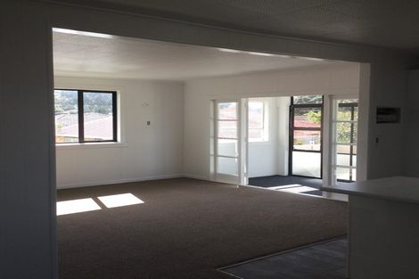 Photo of property in 27 Elizabeth Street, Orewa, 0931