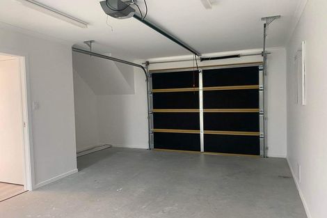 Photo of property in 17 Castletown Street, Wallaceville, Upper Hutt, 5018