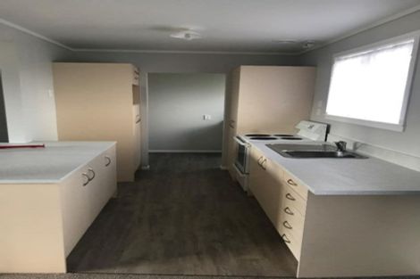 Photo of property in 2/11 Waitahanui Avenue, Taupo, 3330