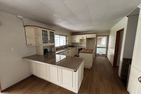 Photo of property in 426 Abel Tasman Drive, Motupipi, Takaka, 7183