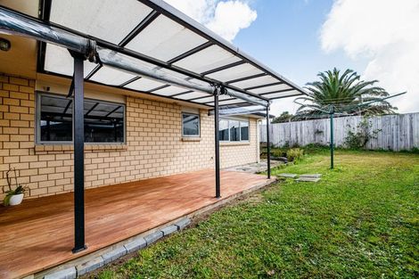 Photo of property in 110a Royal Road, Massey, Auckland, 0614
