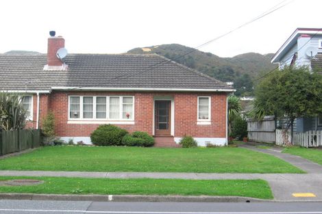 Photo of property in 193 Cambridge Terrace, Naenae, Lower Hutt, 5011