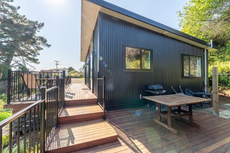 Photo of property in 10 Bute Street, Moeraki, 9482