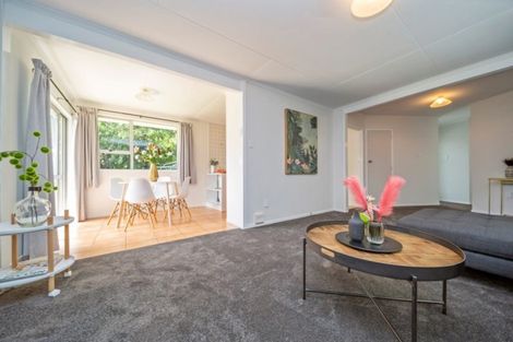 Photo of property in 16 Oleander Place, Bell Block, New Plymouth, 4312