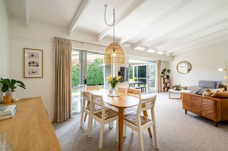 Photo of property in 1/52 Norwood Road, Bayswater, Auckland, 0622