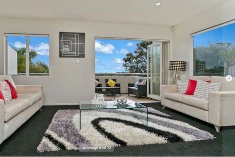 Photo of property in 1/48a Exmouth Road, Northcote, Auckland, 0627
