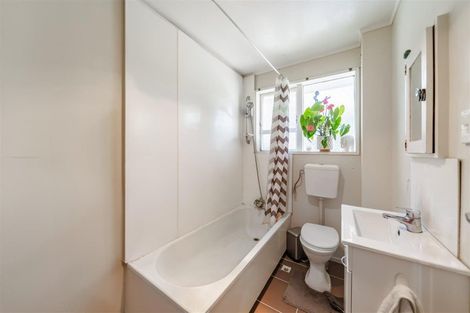 Photo of property in 102 Quebec Street, Kingston, Wellington, 6021