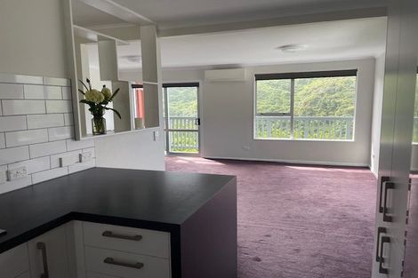 Photo of property in 53b Mandalay Terrace, Khandallah, Wellington, 6035