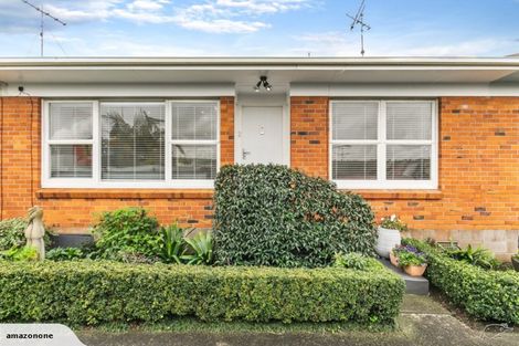 Photo of property in 2/52 Church Street, Northcote Point, Auckland, 0627