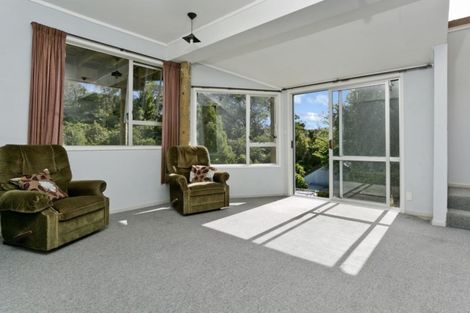Photo of property in 93 John Downs Drive, Browns Bay, Auckland, 0630
