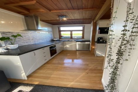 Photo of property in 11 Marshs Road, Templeton, Christchurch, 8042