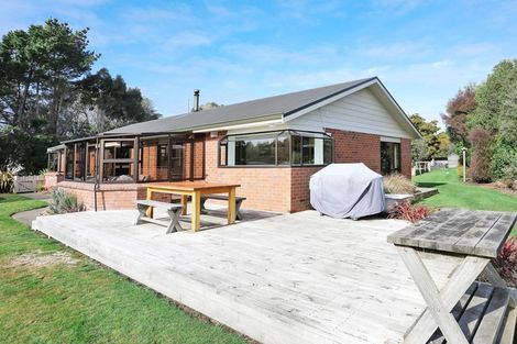 Photo of property in 10 Tui Place, Otatara, Invercargill, 9879