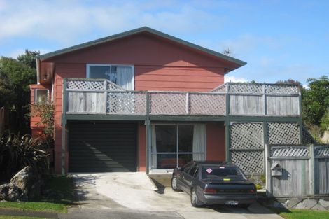 Photo of property in 23 Herekawe Drive, Spotswood, New Plymouth, 4310