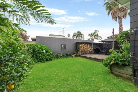 Photo of property in 8b Riverton Road, Mount Maunganui, 3116