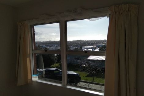 Photo of property in 1/26 Marcel Place, Glenfield, Auckland, 0629