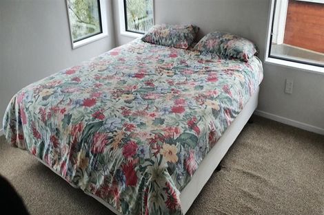 Photo of property in 2/10 Silver Moon Road, Albany Heights, Auckland, 0632