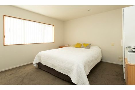 Photo of property in 1/670 Whangaparaoa Road, Stanmore Bay, Whangaparaoa, 0932