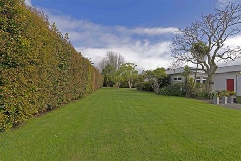 Photo of property in 25 Taupaki Road, Taupaki, Henderson, 0782