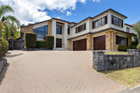 Photo of property in 4 Bejoy Rise, East Tamaki Heights, Auckland, 2016