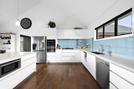 Photo of property in 212 Monument Road, Clevedon, Papakura, 2582