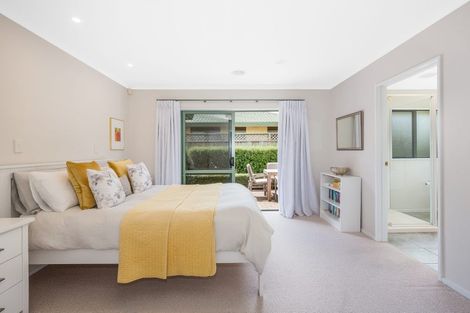 Photo of property in 6 Horopito Road, Waikanae, 5036