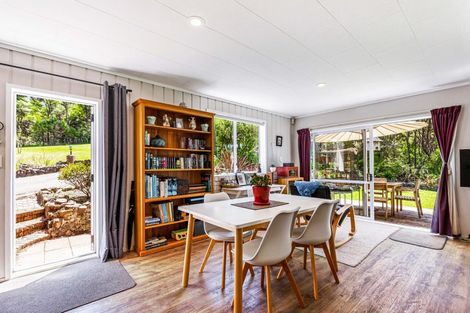 Photo of property in 17 Yelash Road, Massey, Auckland, 0614