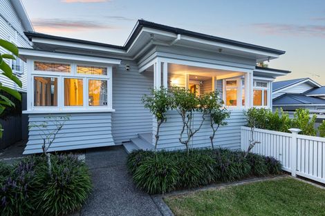 Photo of property in 44 Chester Avenue, Westmere, Auckland, 1022