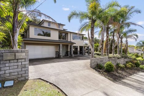 Photo of property in 49 Penguin Drive, Murrays Bay, Auckland, 0630