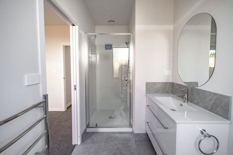 Photo of property in 2 Magnolia Lane, Katikati, 3178