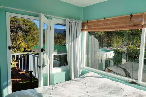 Photo of property in 22 Leicester Street, Picton, 7220