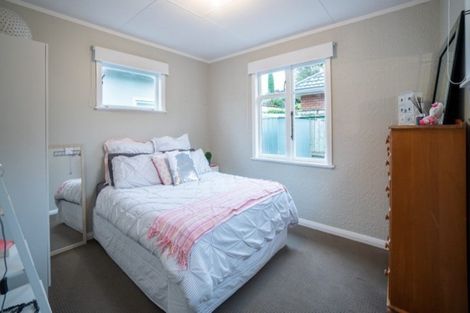 Photo of property in 19 East Street, Terrace End, Palmerston North, 4410