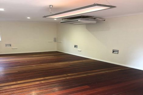 Photo of property in 12 Robert Grove, Paraparaumu, 5032