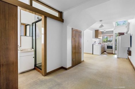 Photo of property in 53 Harbour View Road, Northland, Wellington, 6012